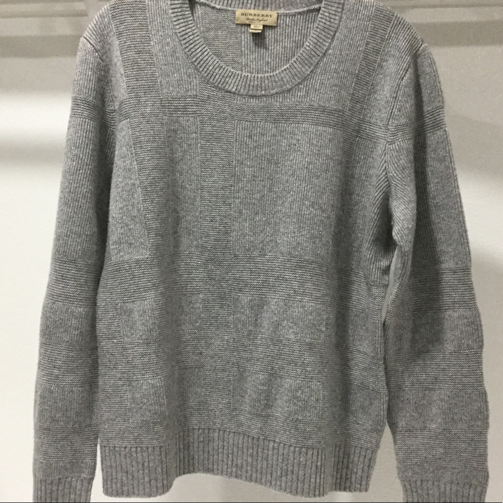 Authentic Burberry Women’s Sweater